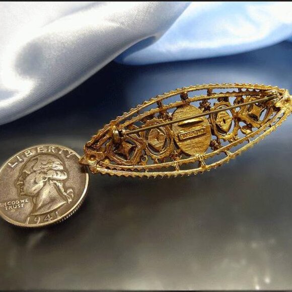 1950s Signed Florenza Ruby Crystal Antique Style Cameo Bar Pin SKU: 16949 - Picture 4 of 4